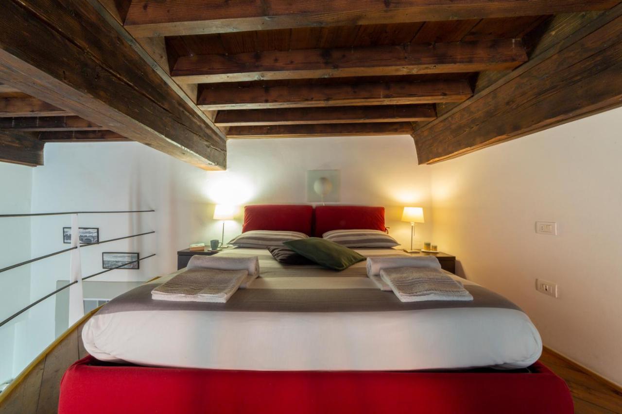 Guelfi Loft In A Historic Palace Florencia Exterior foto